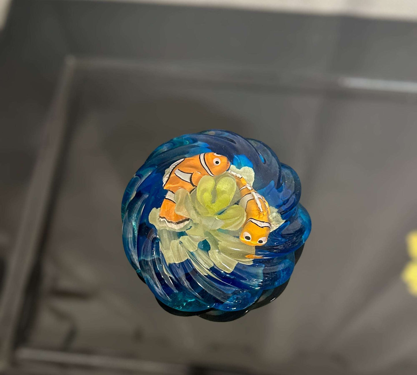 Poids du papier en résine Nemo de Disney : veilleuse magique fantaisiste pour décoration d'intérieur