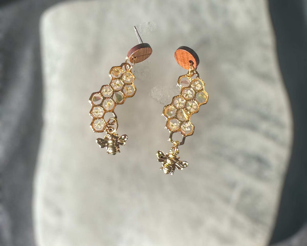 Bee Harmony Earring Set - Handmade Earrings with Pressed White Flowers