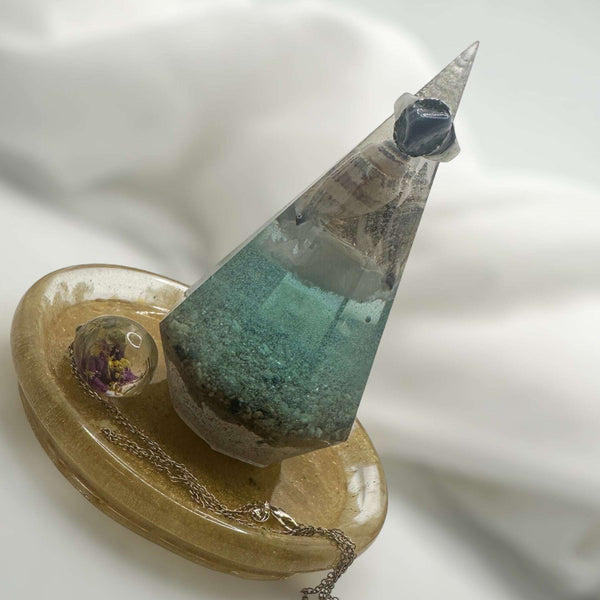 Ring Holder - Seaside Serenity Epoxy Resin Ring Holder with Gold Tray