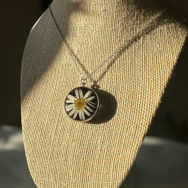Daisy Pendant - Double Sided Nature-Inspired Daisy Flower Necklace