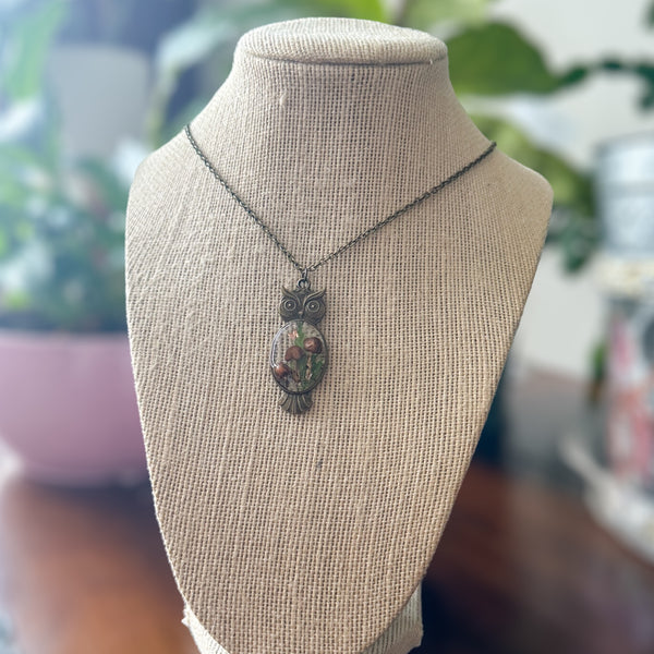 Enchanting Owl Mushroom Forest Pendant - Dried Ferns and Mushrooms