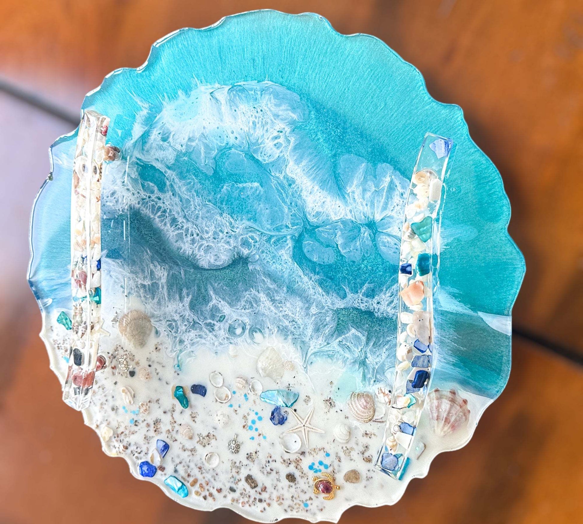 Seaside Splendor: Ocean Inspired Epoxy Resin Tray