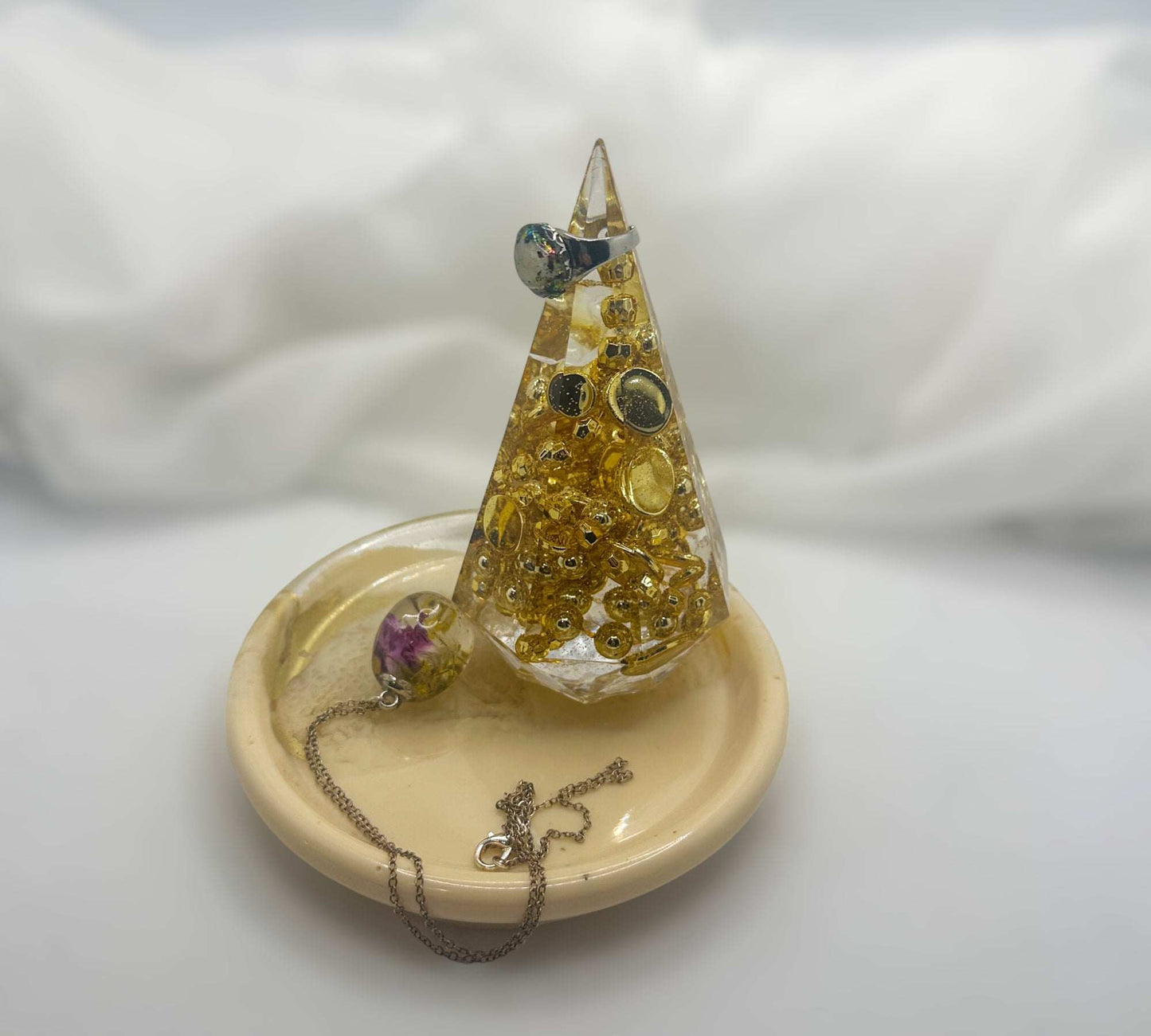 Ring Holder - Golden Radiance with Marble Resin Tray