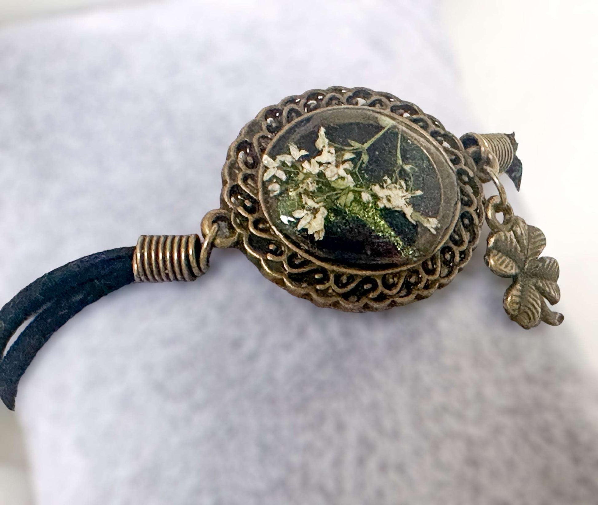 White Blossom Resin Bracelet with Dried Flower Accents