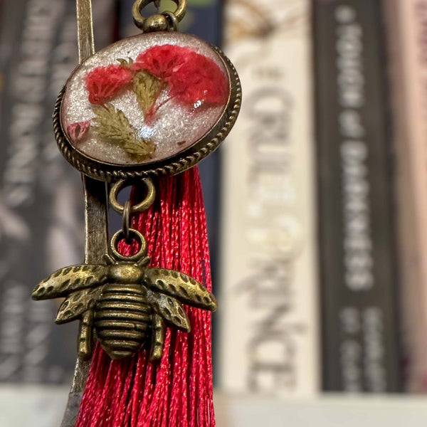 Bookmark - Botanical Elegance - Handcrafted Resin Floral Bookmarks
