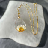 Daisy Teardrop Pendant - Real Dried Flower Jewelry in Silver and Gold 