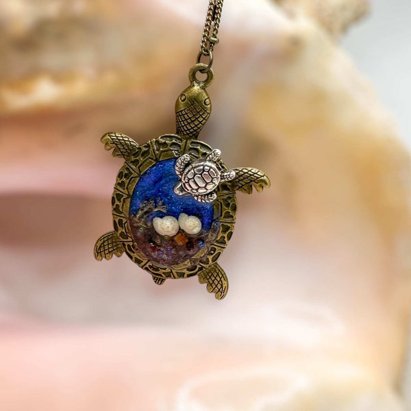 Oceanic Elegance: Turtle-Inspired Pendants with Real Seashells & Sand