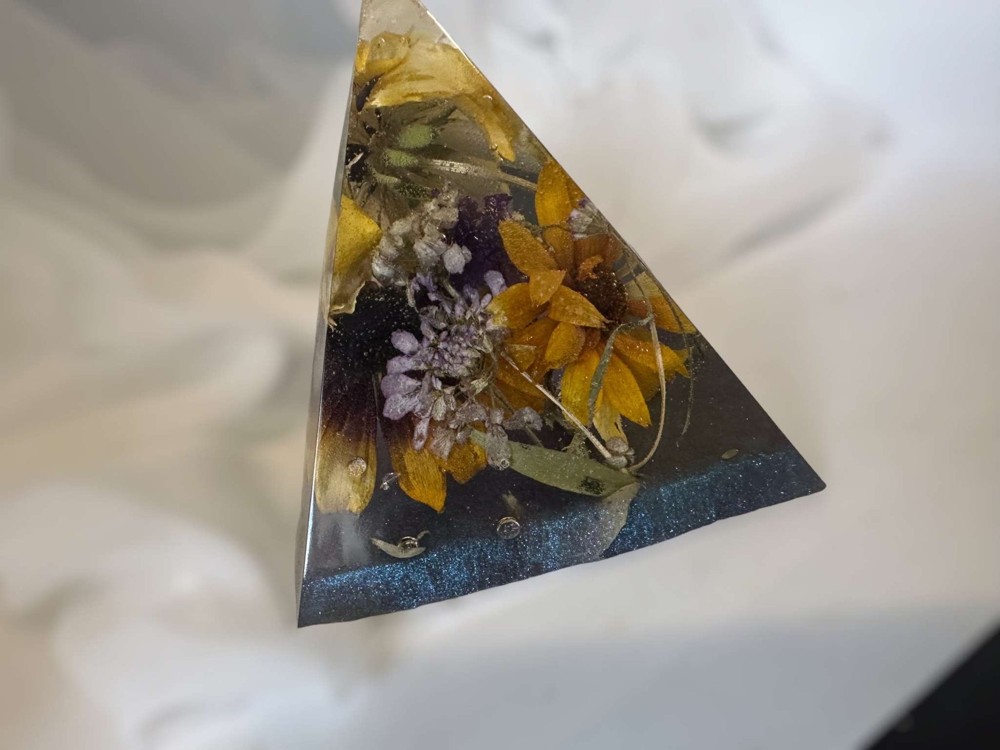 Pyramid - Dragonfly and Flower Resin Pyramid: Nature's Garden