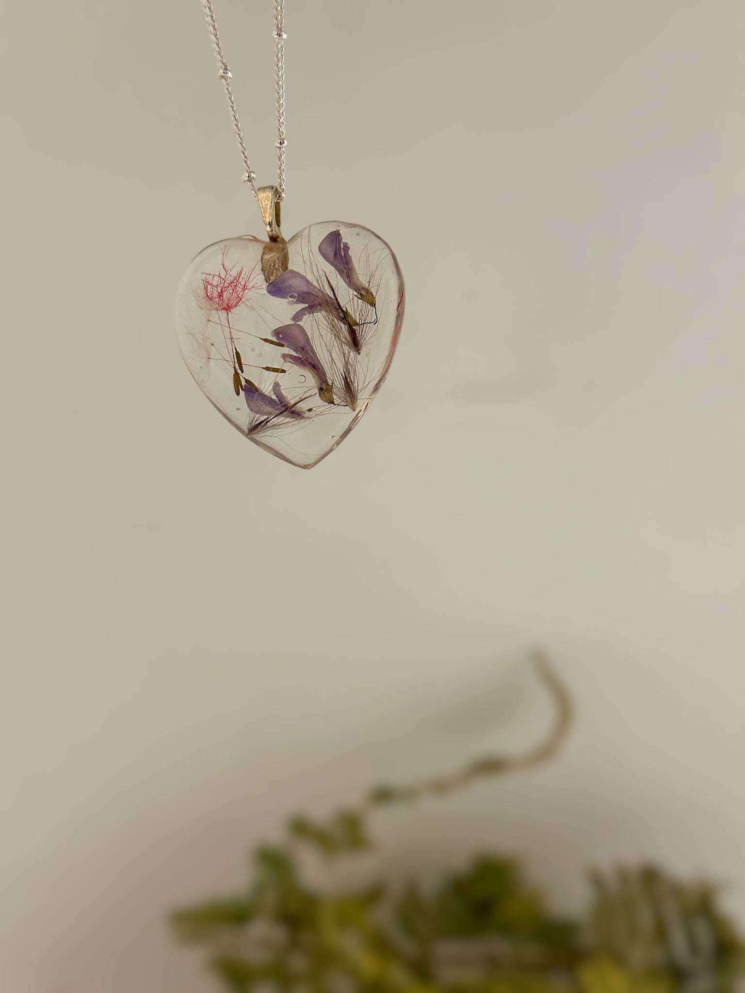 Whimsical Three Wishes Heart Pendant - Handmade with Resin & Flowers