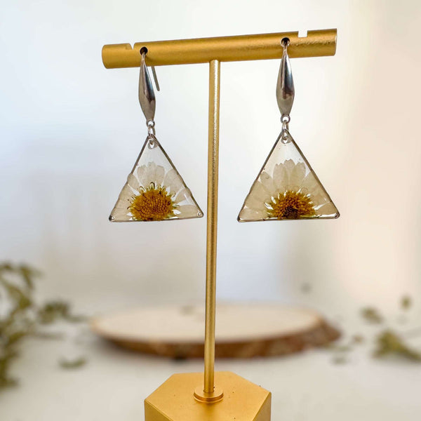 Daisy Charm - Handmade Pressed Flower Petal Resin Earrings
