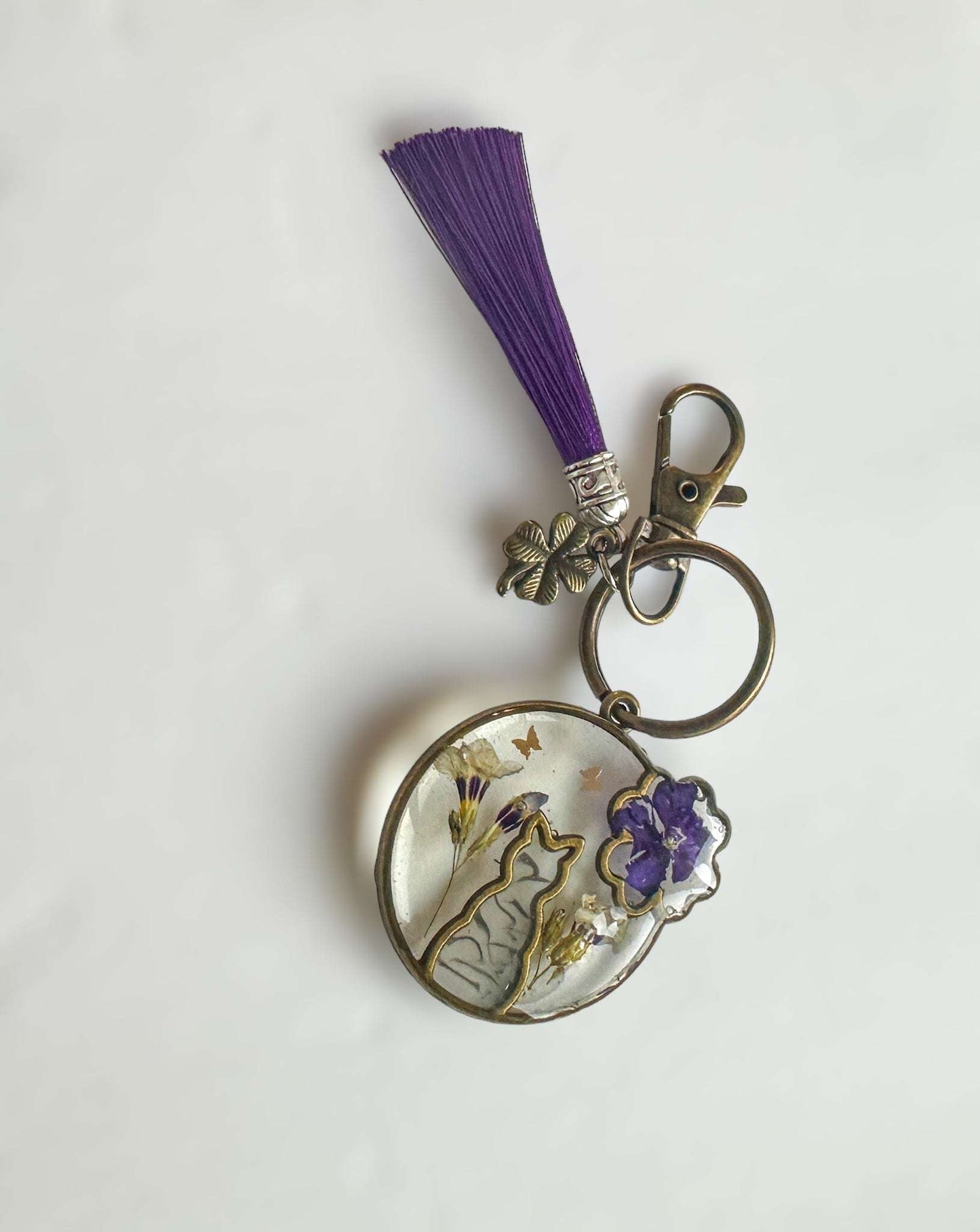 Cat Silhouette Keychains with Real Pressed Flowers Cat Lover Accessory