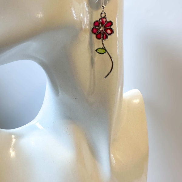 Handmade Quartz Blossom Resin Earrings - Bloom with Nature's Energy