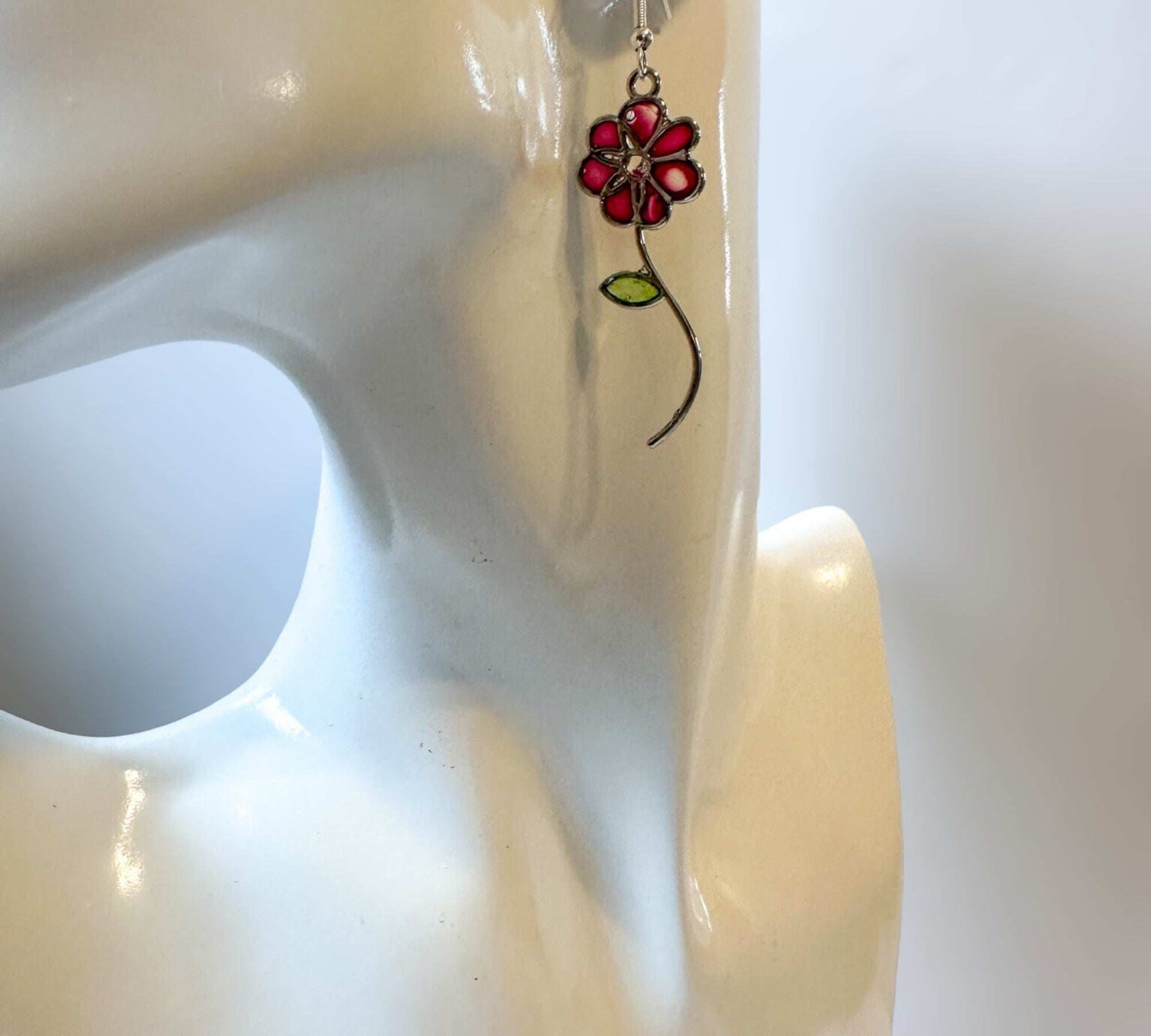 Handmade Quartz Blossom Resin Earrings - Bloom with Nature's Energy