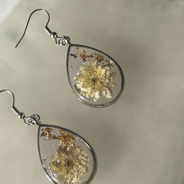 White Petal Dew Drop Floral Earring Set - Handmade with Pressed Flower