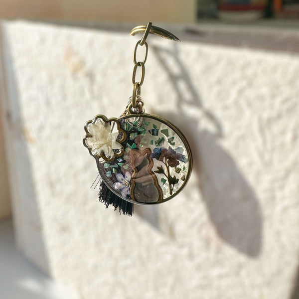 Cat Silhouette Keychains with Real Pressed Flowers Cat Lover Accessory