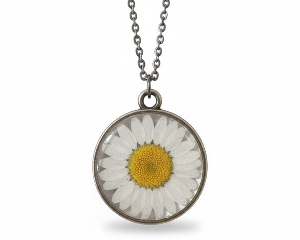 Daisy Timeless Pendant – Real Pressed Flower in Minimalist Resin Charm