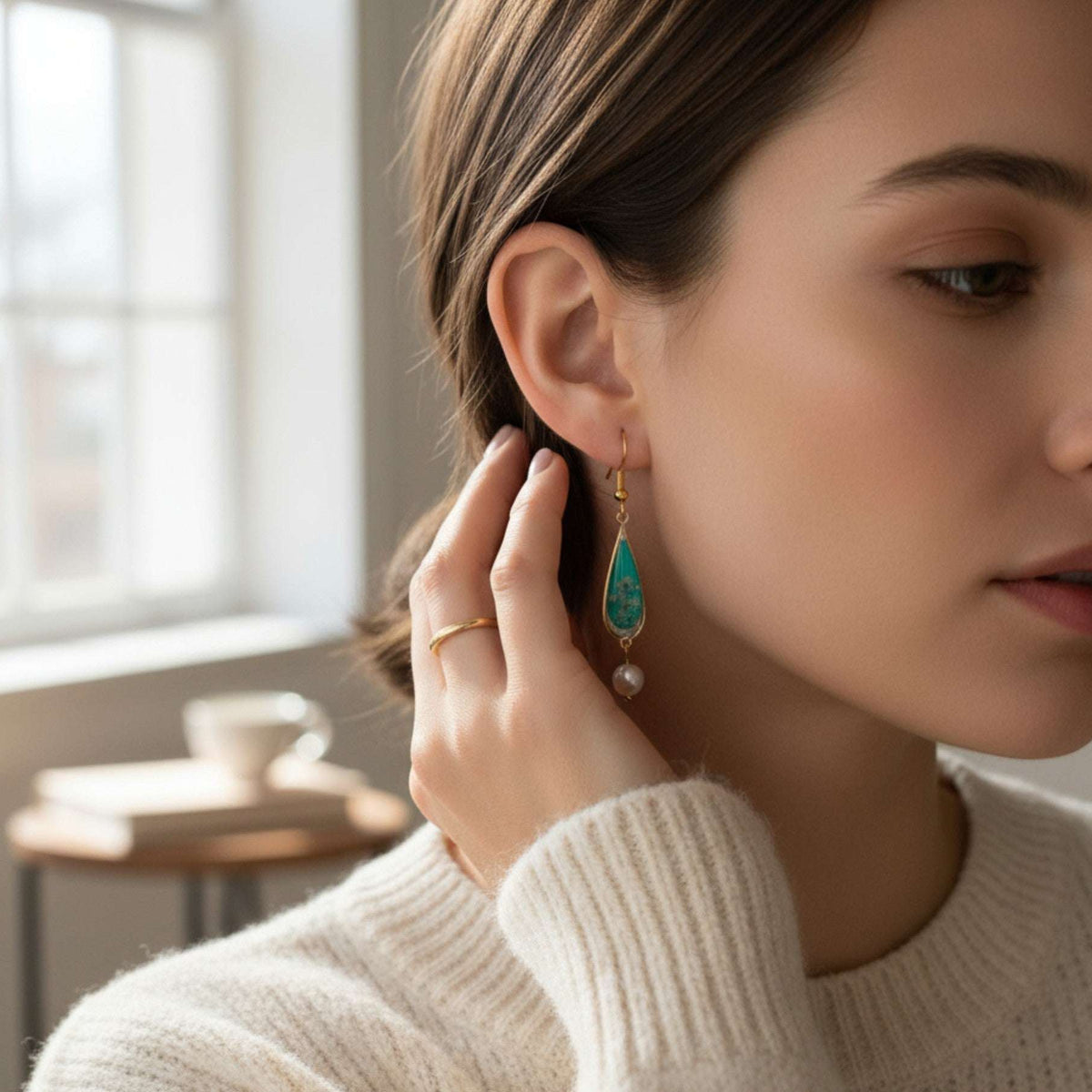 Emerald Garden Teardrop Earrings - Handmade with Real Flowers & Pearls