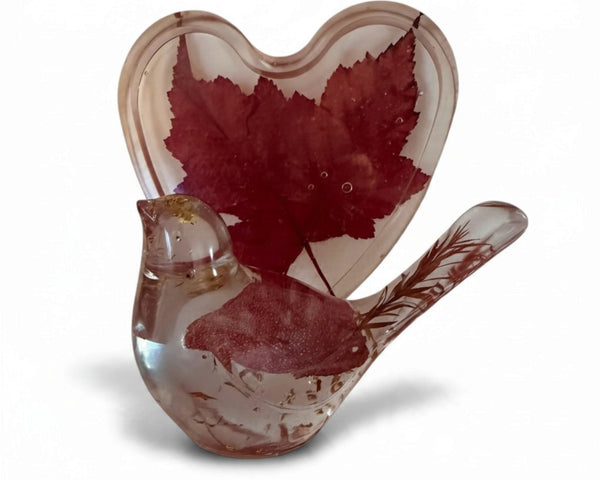 Maple leaf bird and tray set in clear resin, featuring a deep red maple leaf heart and bird with gold accents.