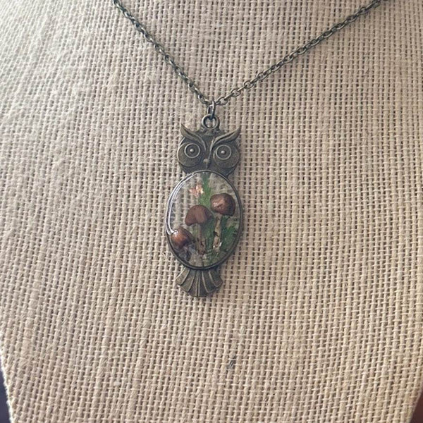 Enchanting Owl Mushroom Forest Pendant - Dried Ferns and Mushrooms