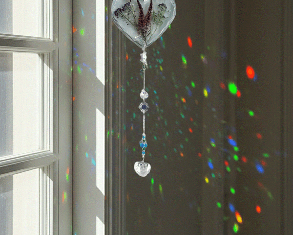 Enchanted Garden Heart Suncatcher - Pressed Flower Resin Decor